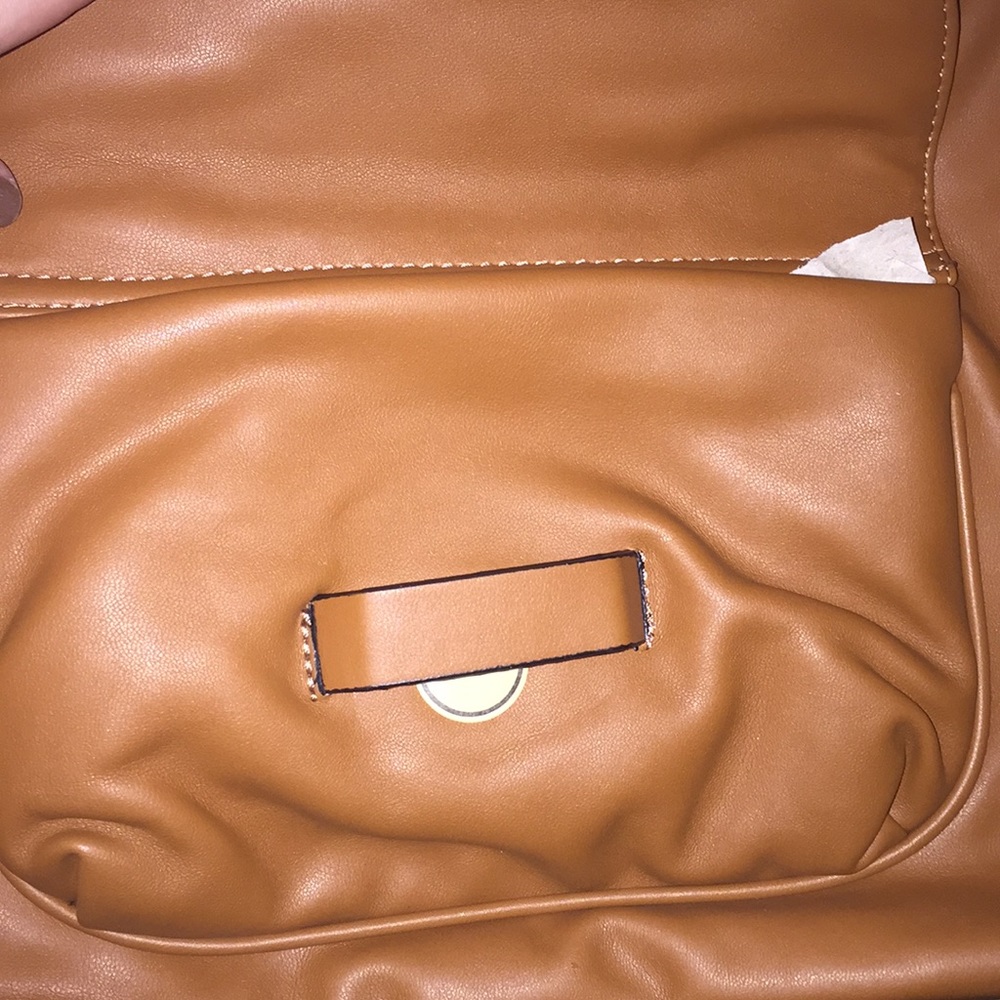 Camel Cognac MoDa New York Crossbody Bag Purse NWT - Picture 4 of 9